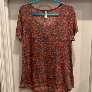 Short sleeve Lularoe classic T